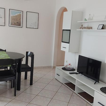 Apartments Ines Medulin Exterior photo