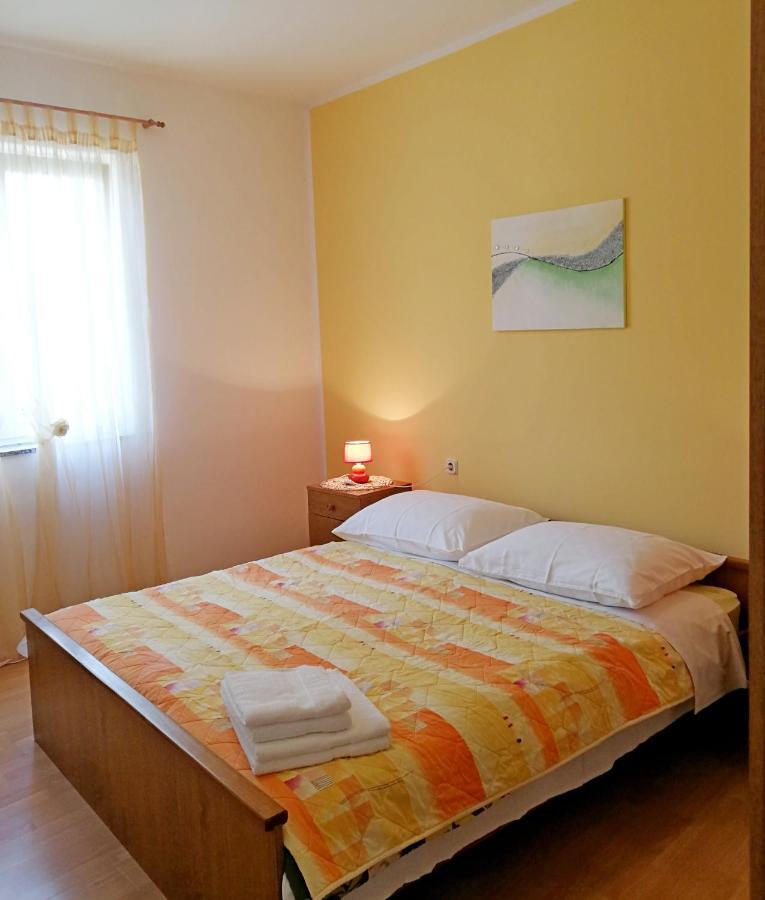 Apartments Ines Medulin Exterior photo