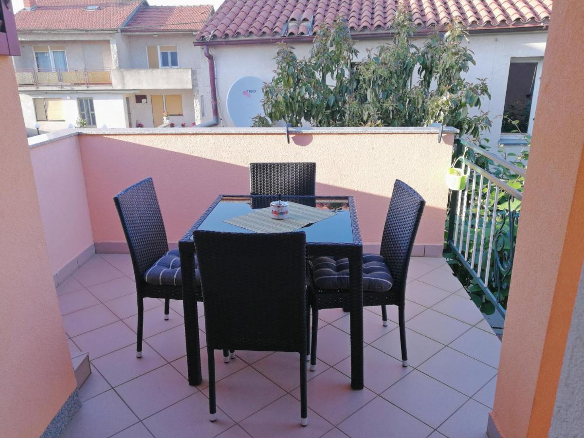 Apartments Ines Medulin Exterior photo
